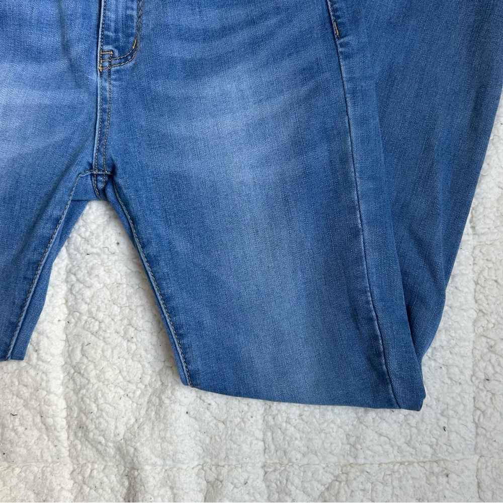 Classic Blue Denim Jeans - Picture 5 of 9